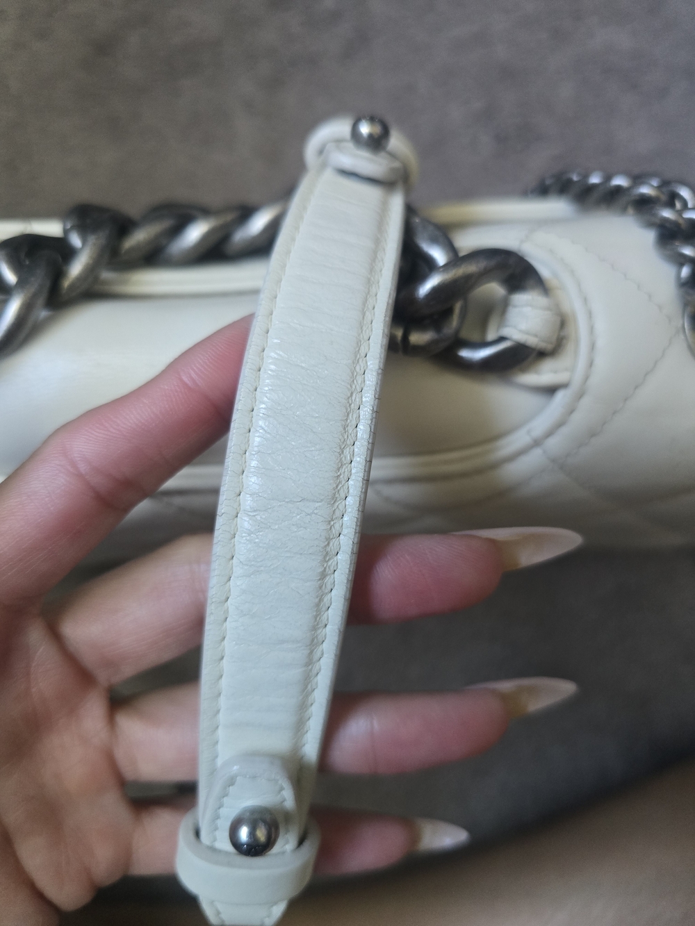CHANEL Glazed Calfskin Medium Perfect Edge Flap White with RHW - Picture 13 of 14